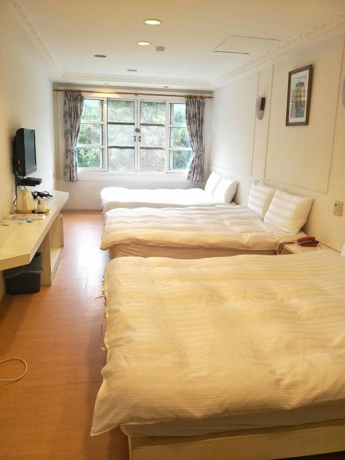 ז'ונגז'נג Maria Hotel מראה חיצוני תמונה