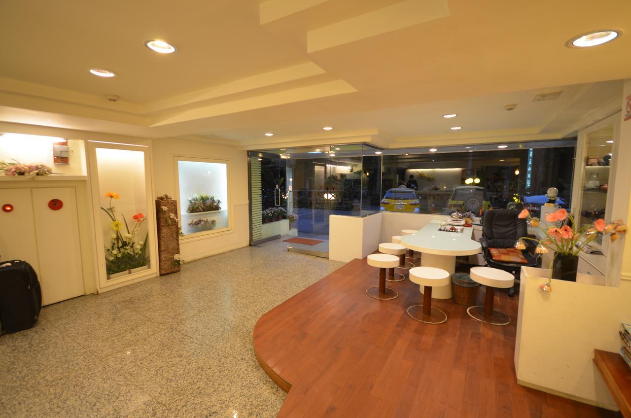ז'ונגז'נג Maria Hotel מראה חיצוני תמונה
